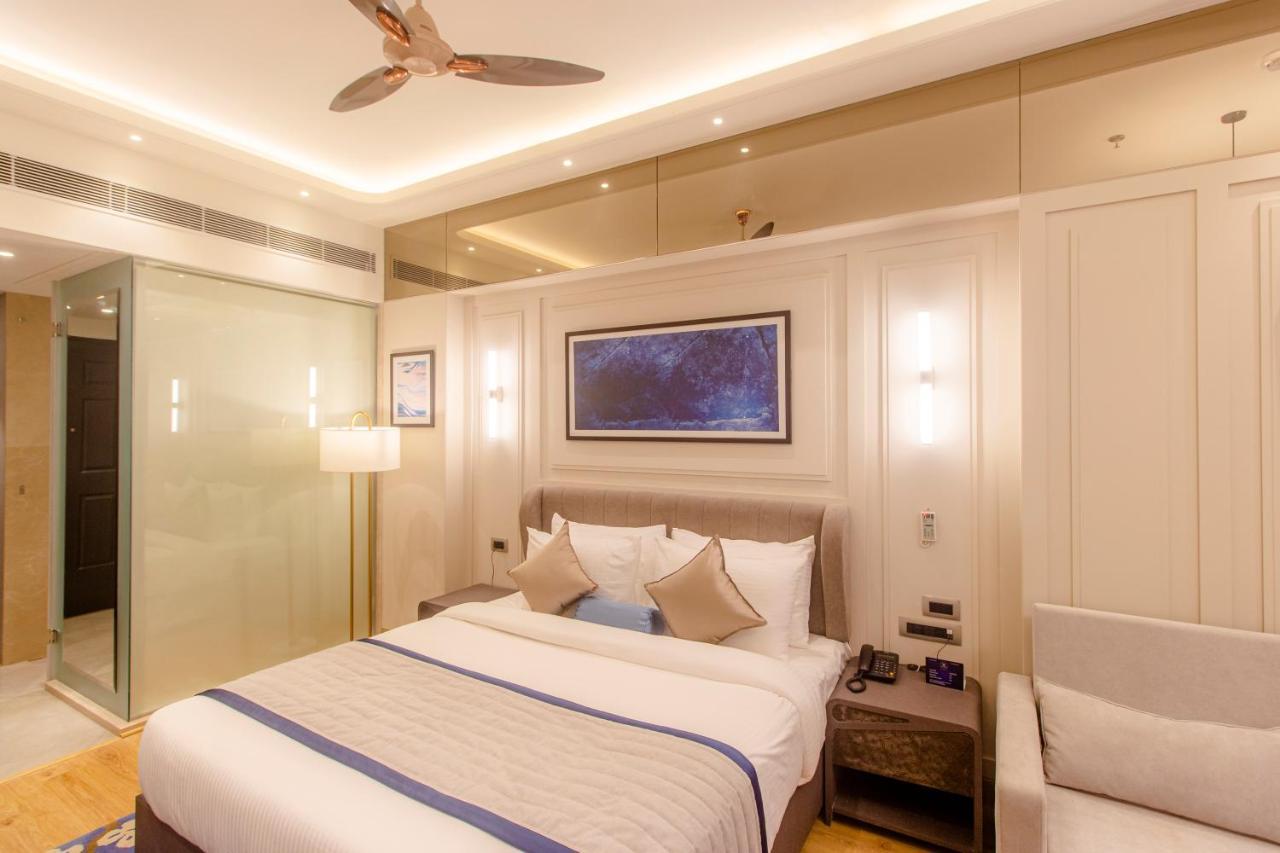 The Cove Wing Hotel Panchkula Bagian luar foto